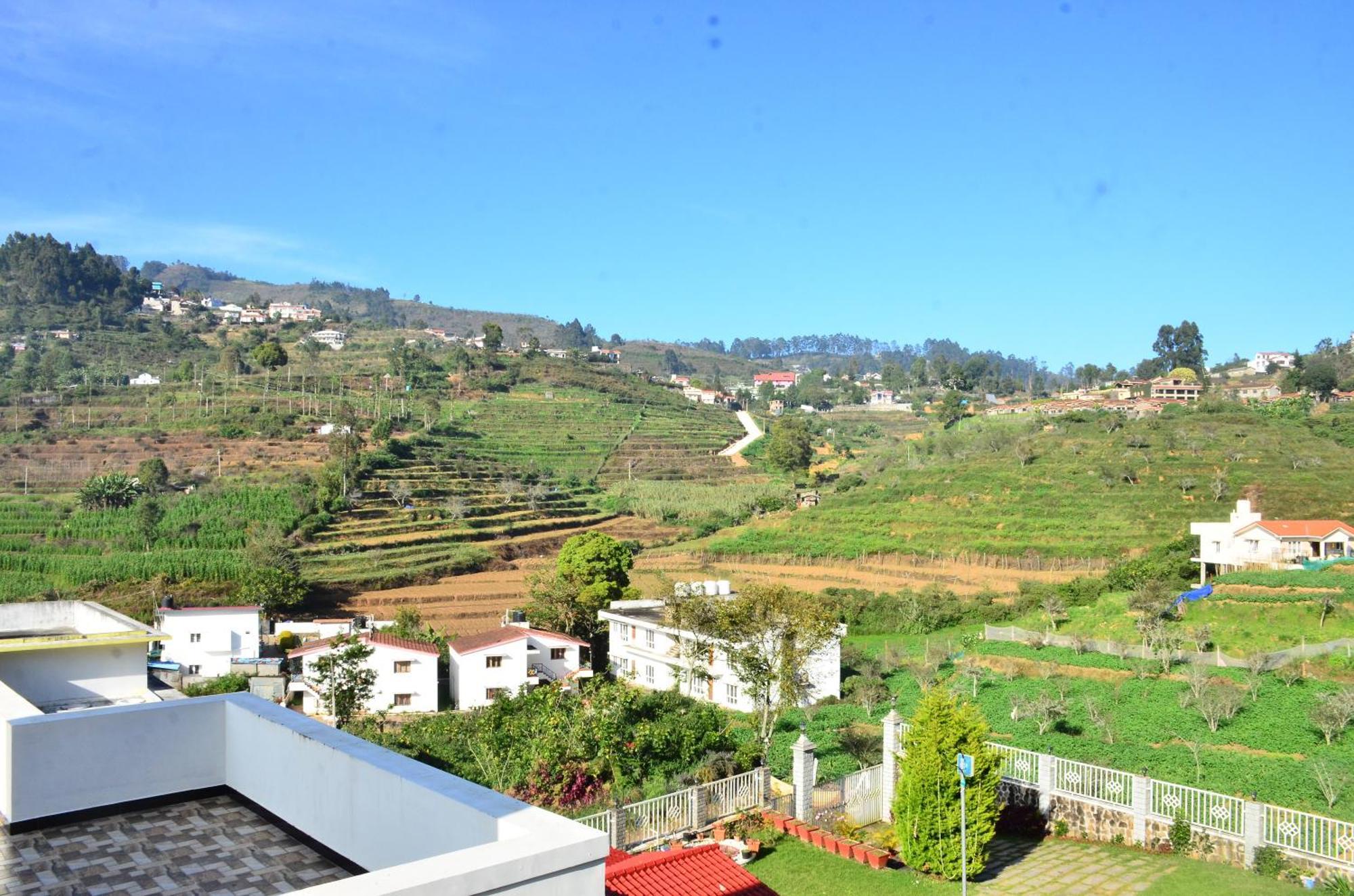Dusk & Dawn Villa Kodaikanal Exterior foto